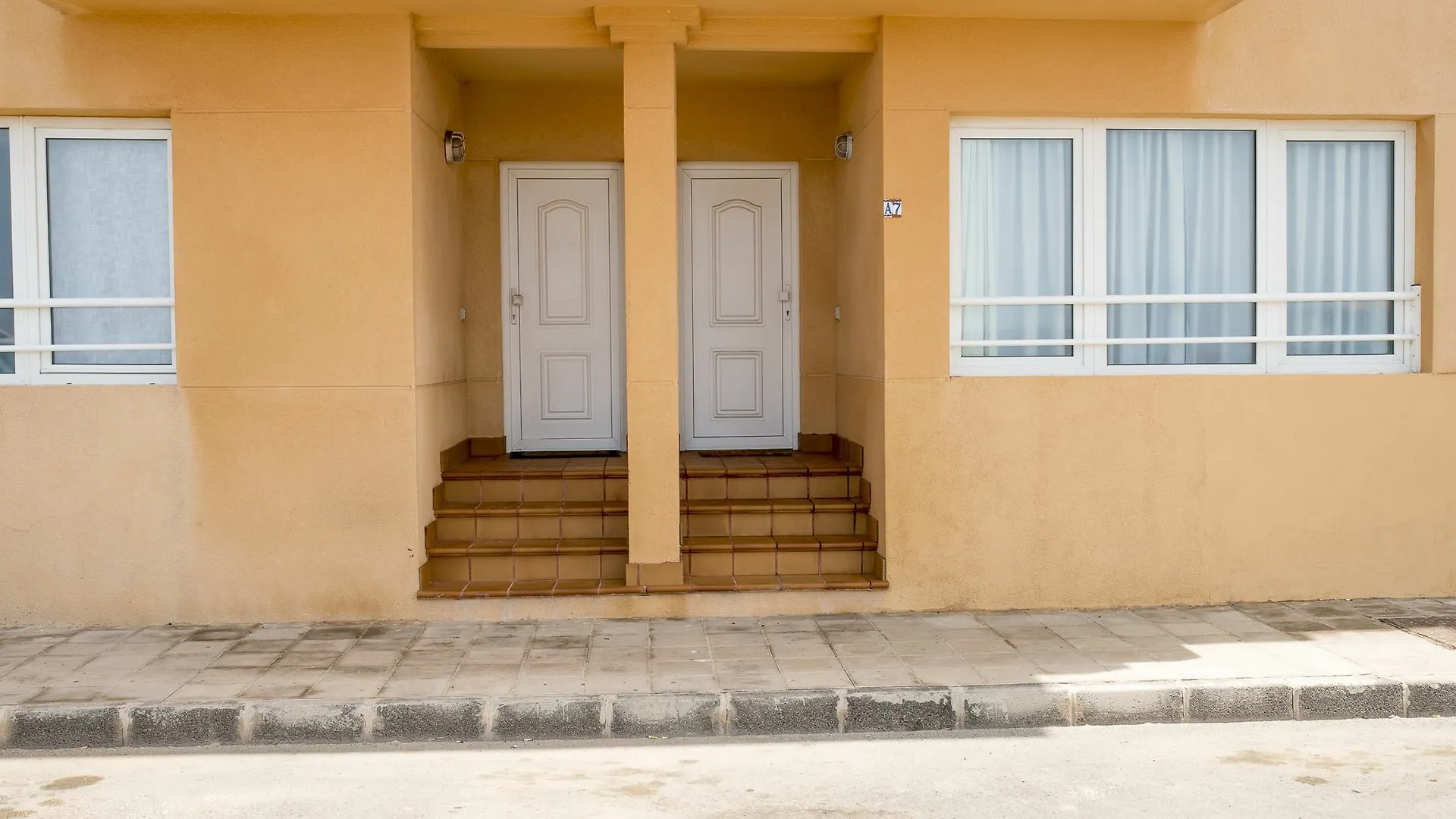 Apartamento De 1 Dormitorio Corralejo Wifi Gratis By Lightbooking La Oliva