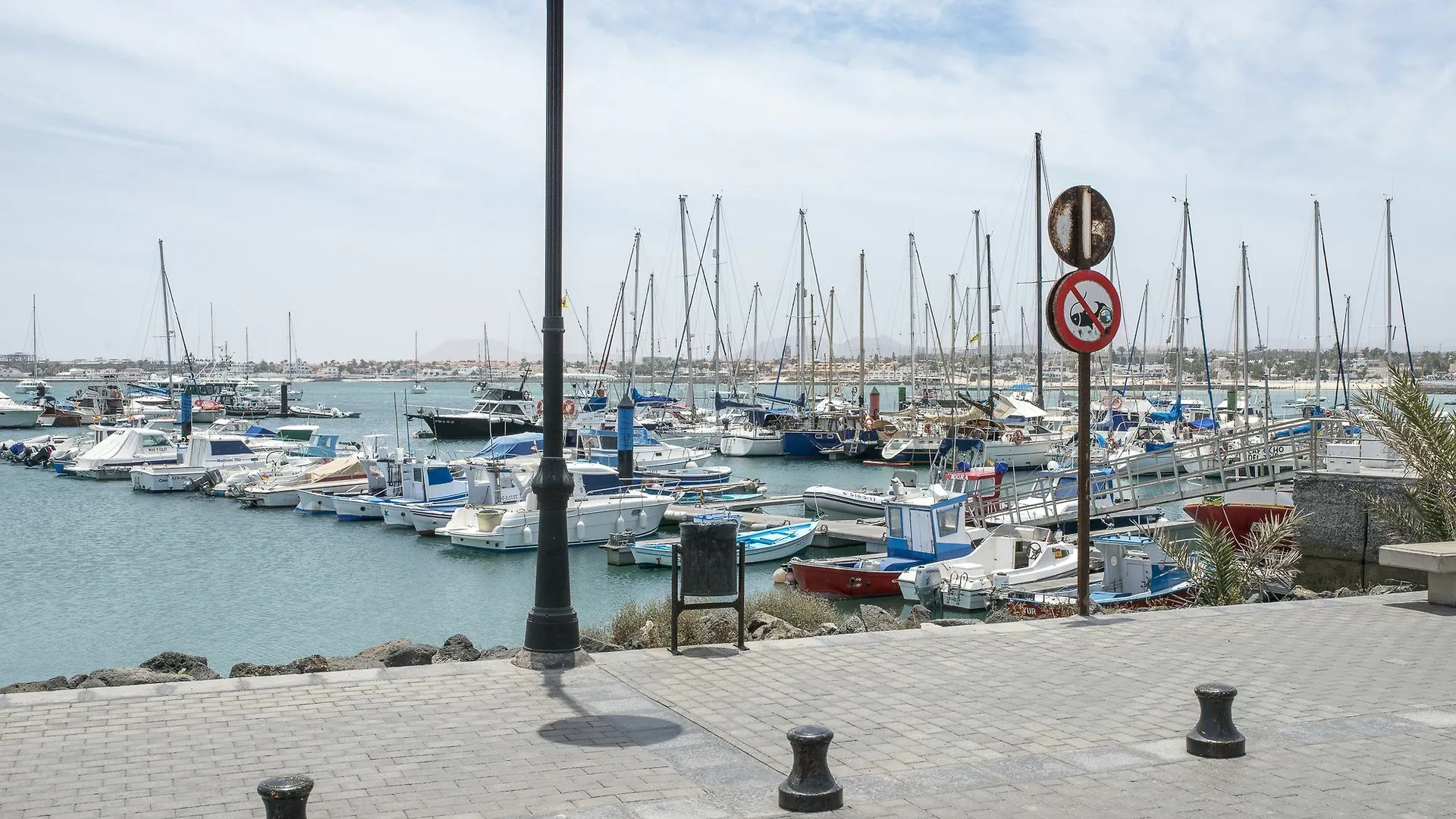Apartamento De 1 Dormitorio Corralejo Wifi Gratis By Lightbooking La Oliva 0*,